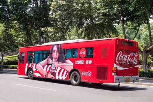 品牌宣传的路上一定有公交车广告